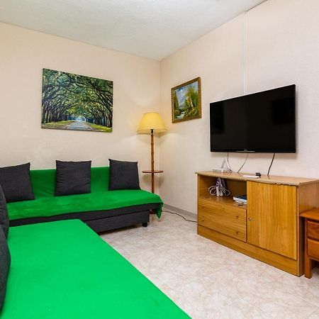 Apartment Studio Relax Торевьиа Экстерьер фото
